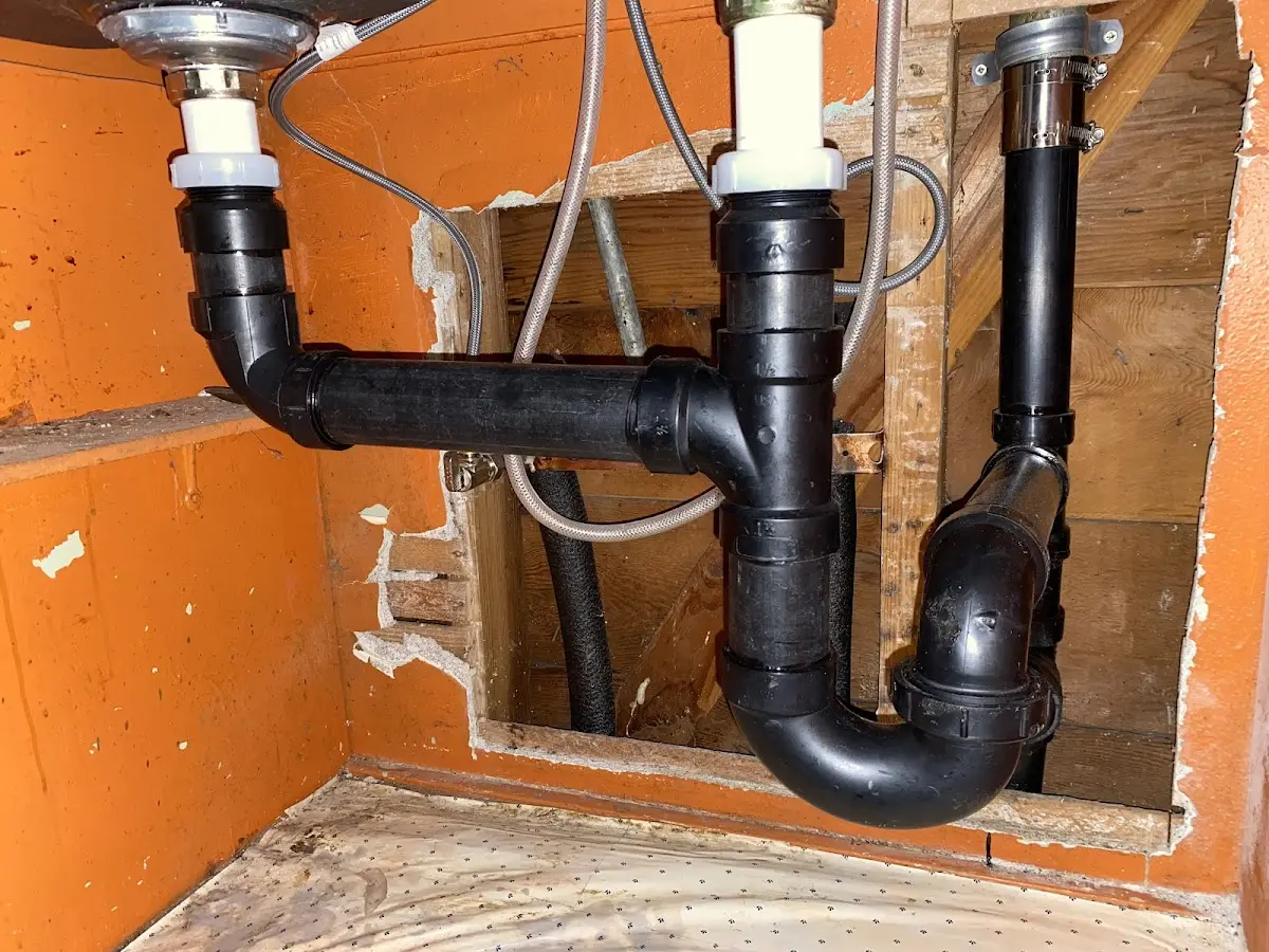 Professional Pipe Bursting equipment and tools on the job in McNair